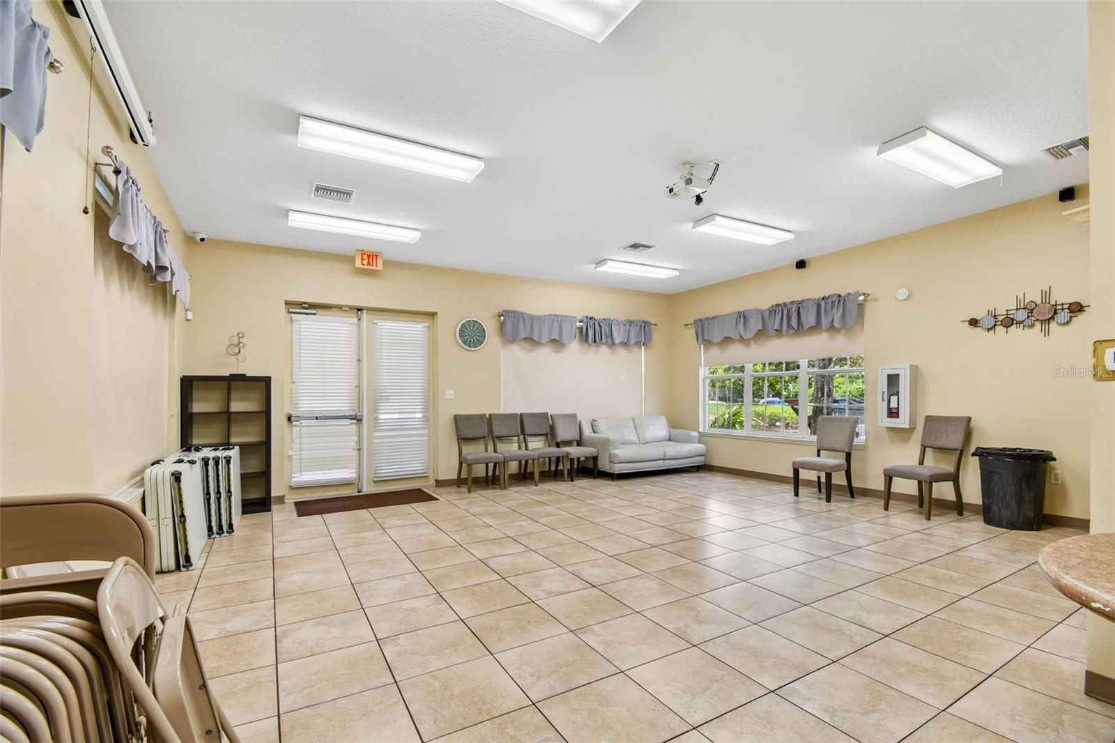 SPRING ISLE - Residential