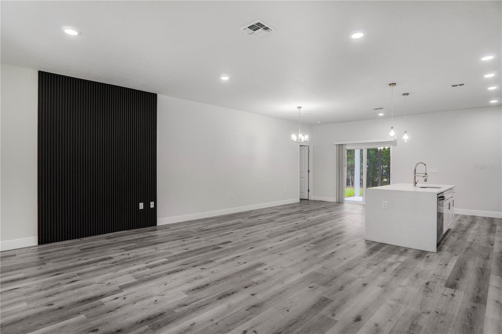 CITRUS SPGS UNIT 07 - Residential