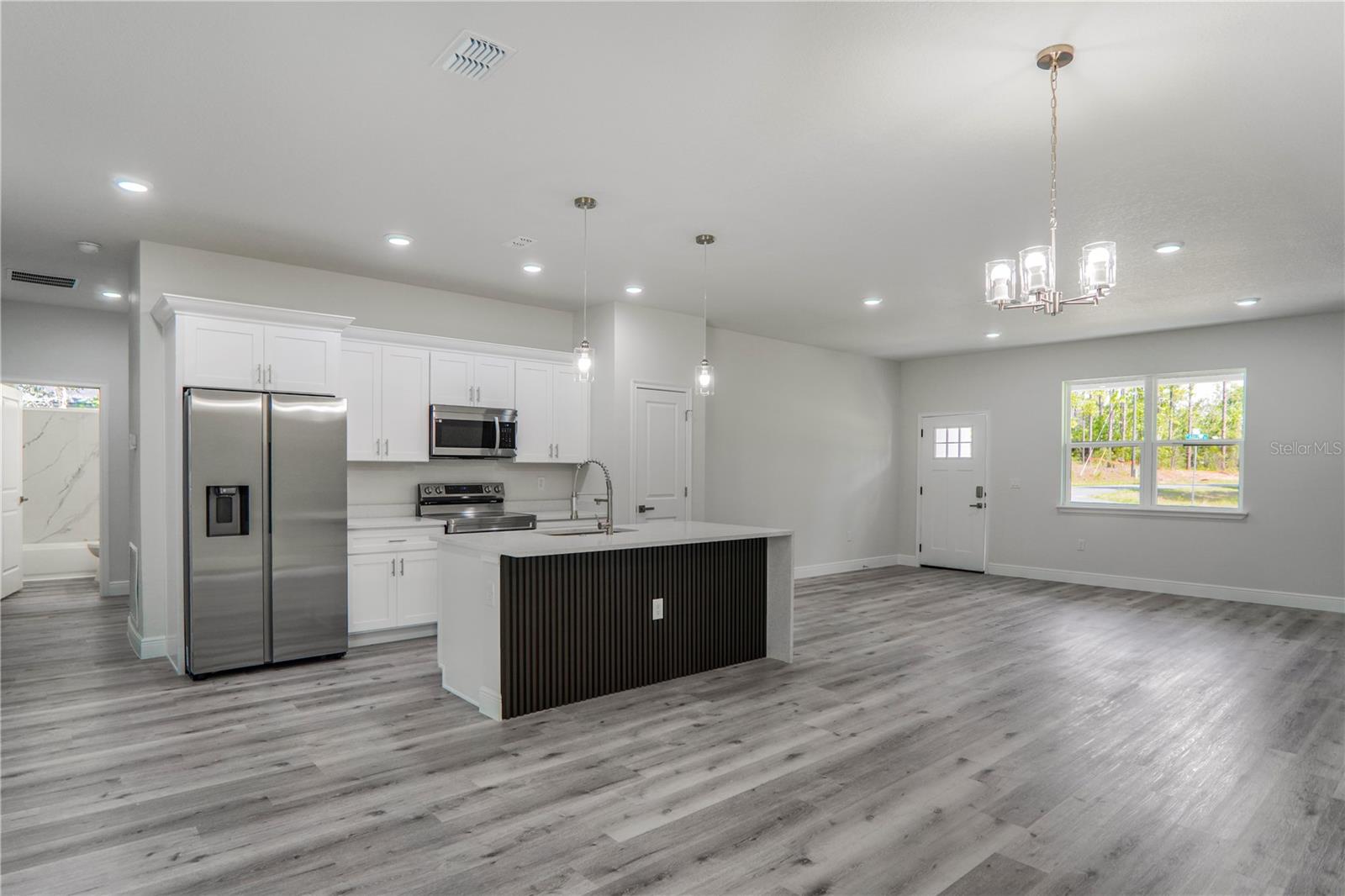CITRUS SPGS UNIT 07 - Residential