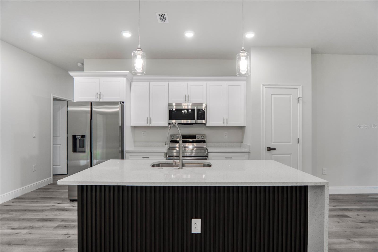 CITRUS SPGS UNIT 07 - Residential