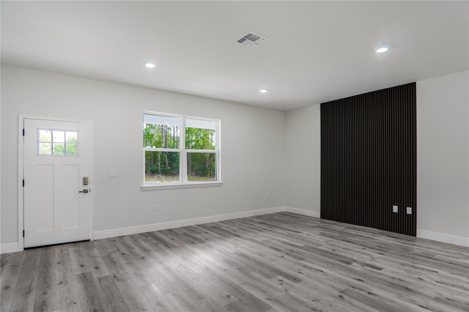 CITRUS SPGS UNIT 07 - Residential