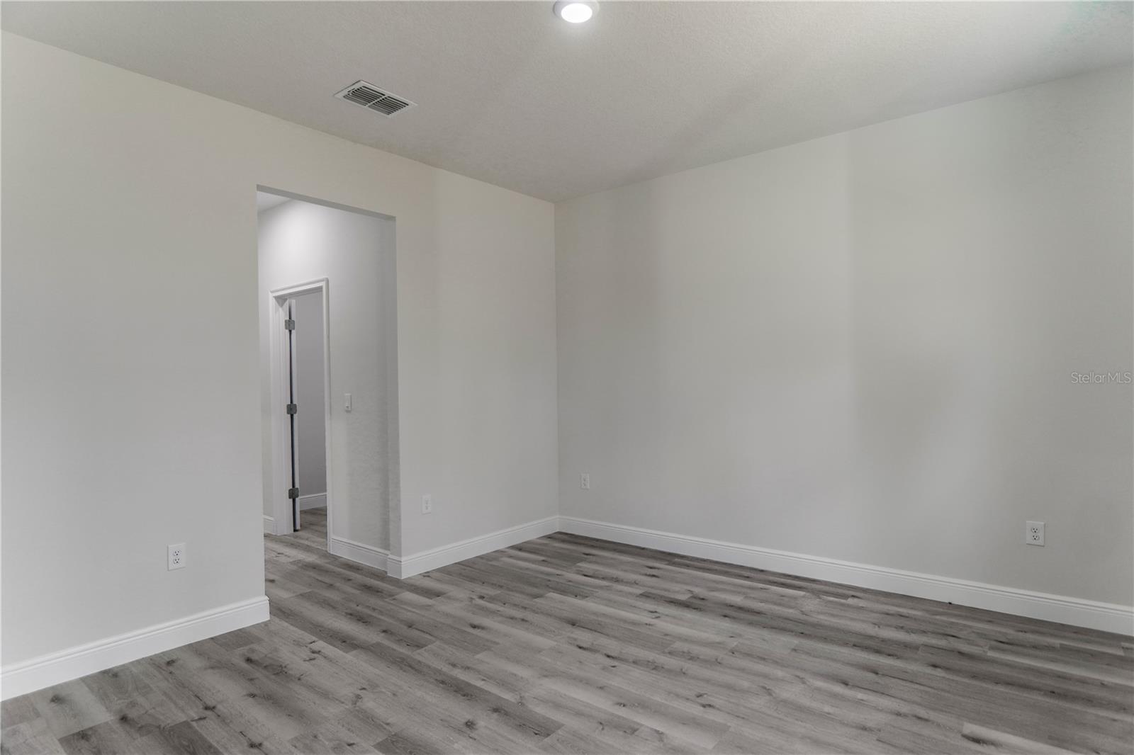 CITRUS SPGS UNIT 07 - Residential