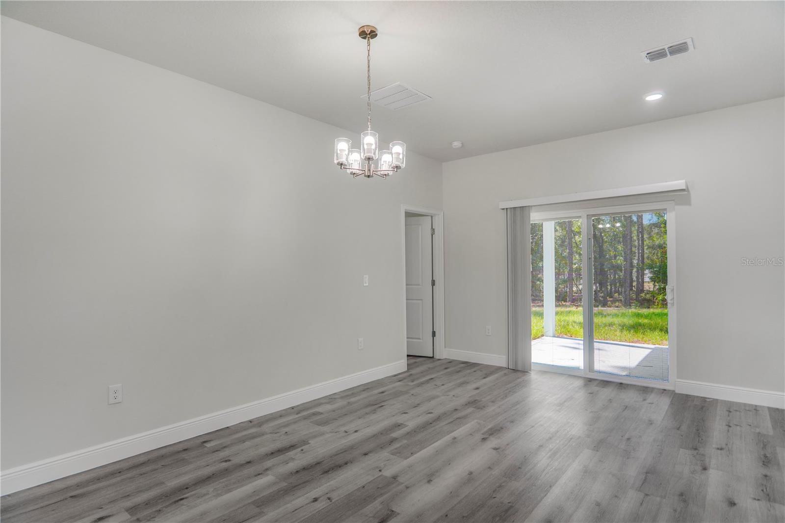CITRUS SPGS UNIT 07 - Residential
