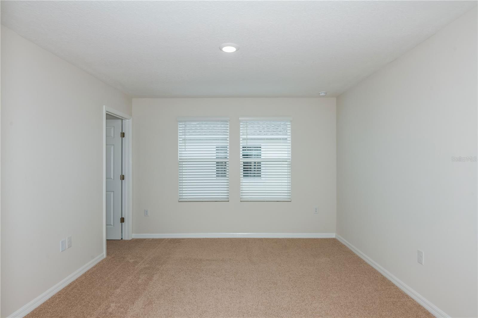 PASADENA WOODS - Residential