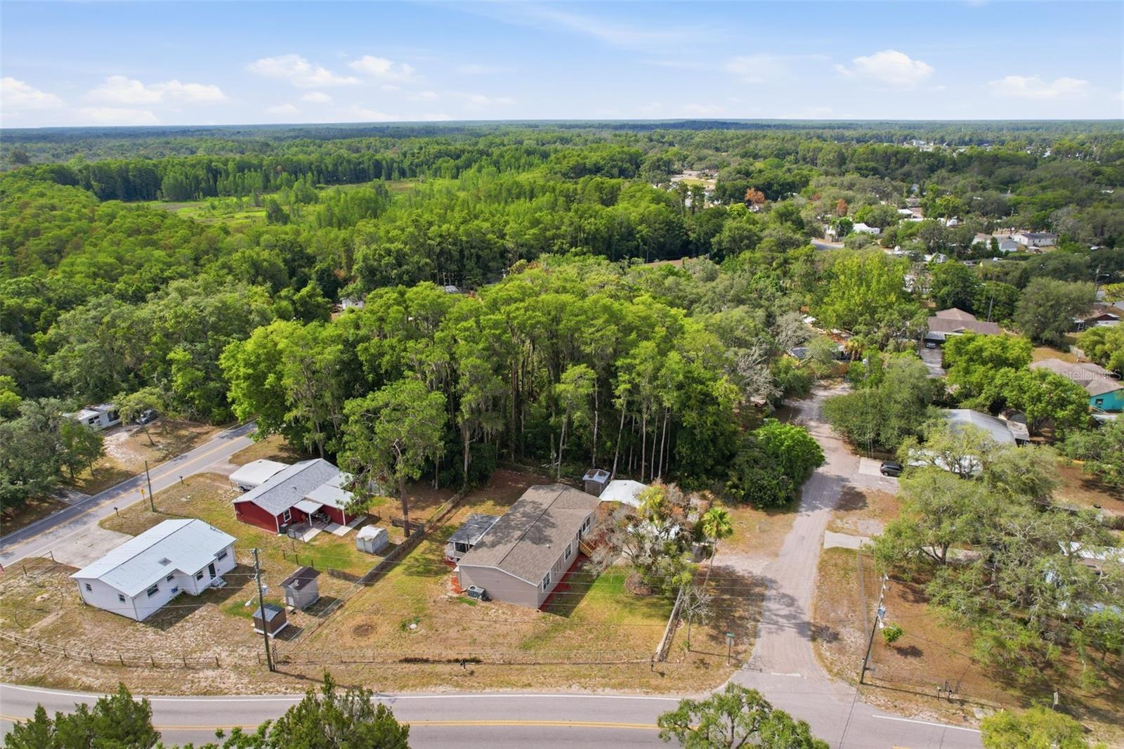 MOON LAKE ESTATES - Residential