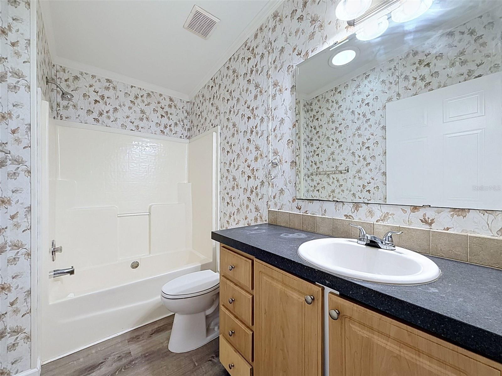 MOON LAKE ESTATES - Residential