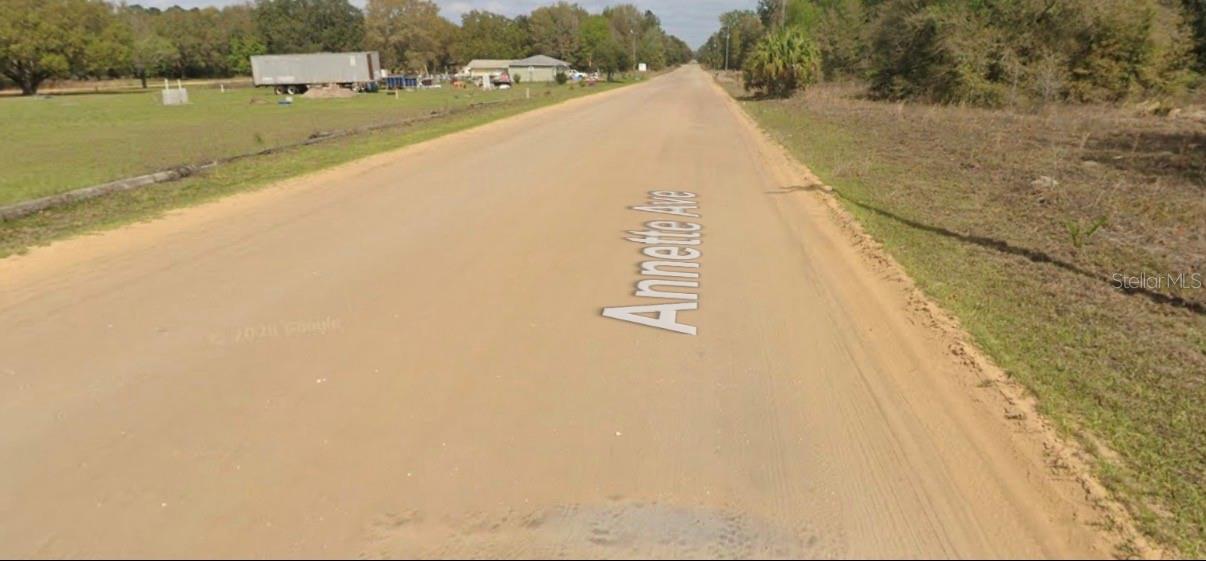 INTERLACHEN LAKES ESTATES - Land