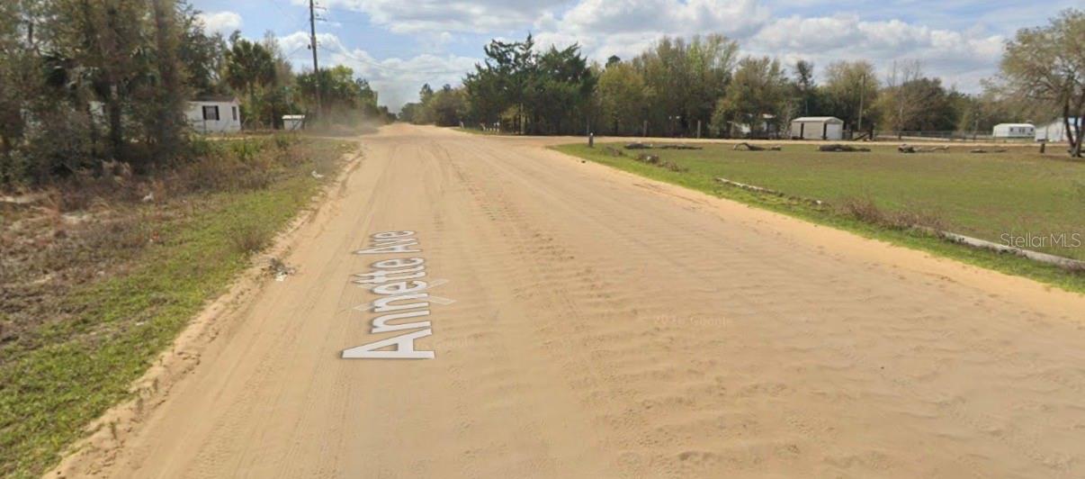 INTERLACHEN LAKES ESTATES - Land