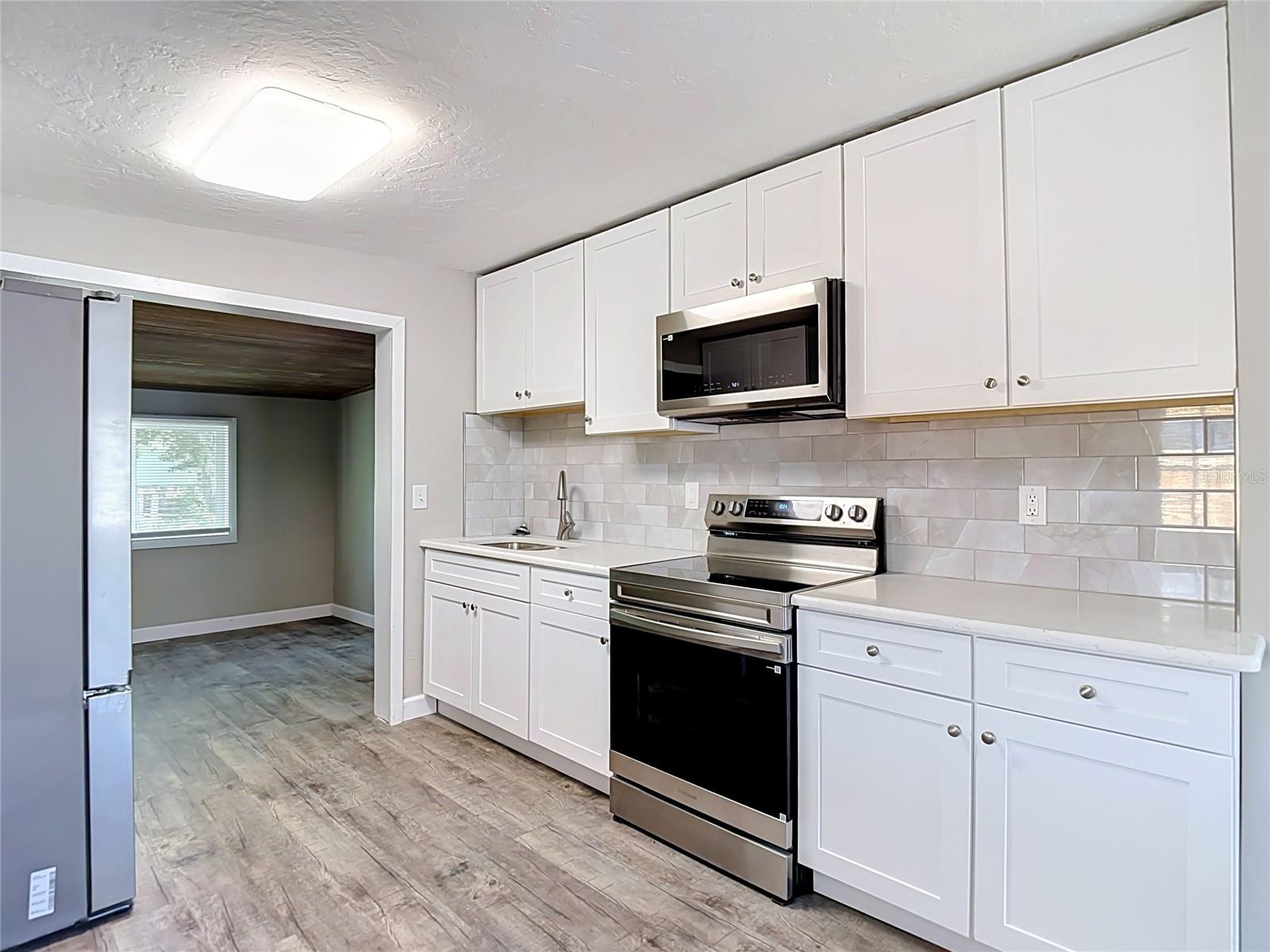 BROWN ACRES - Residential