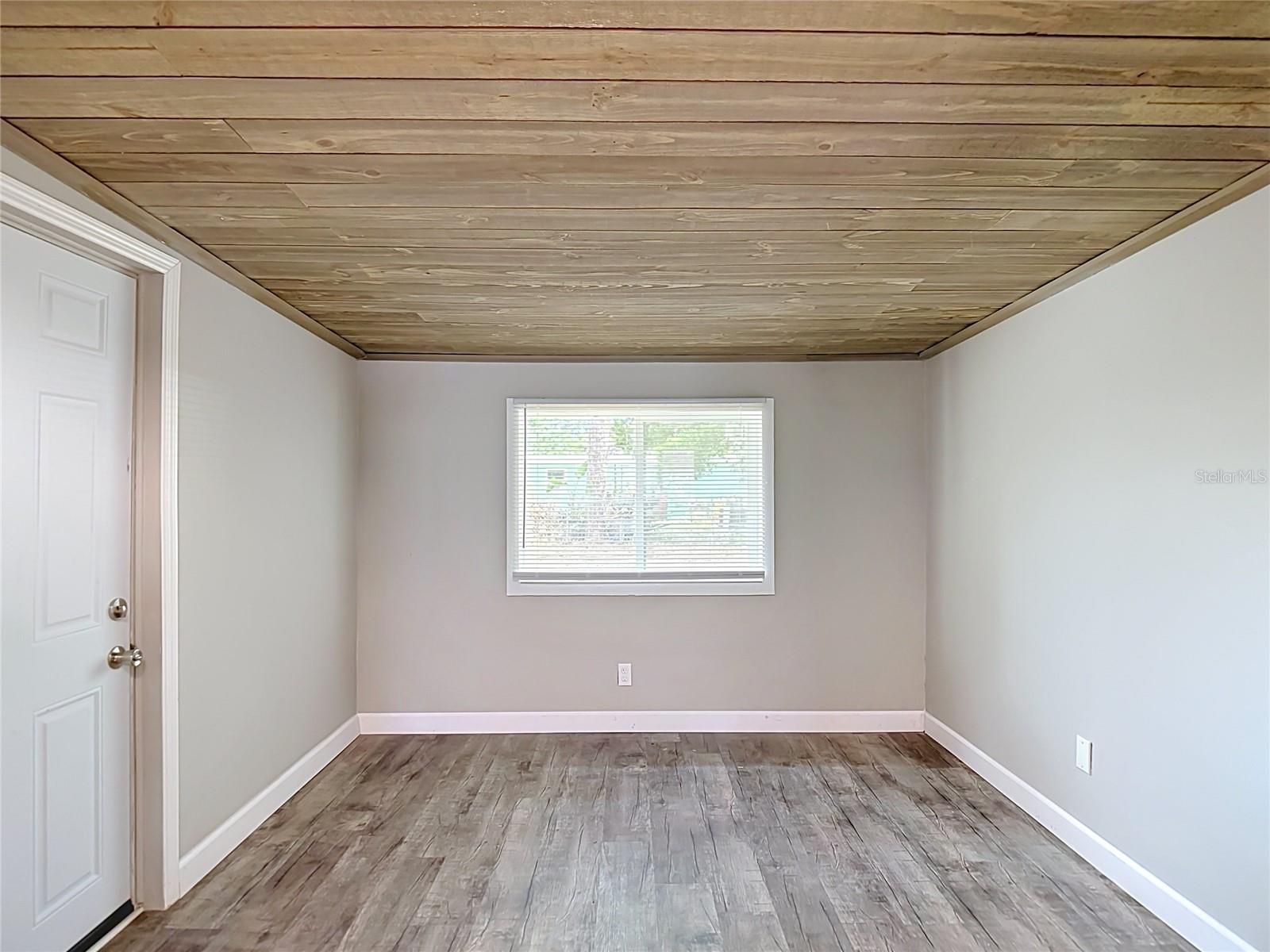 BROWN ACRES - Residential