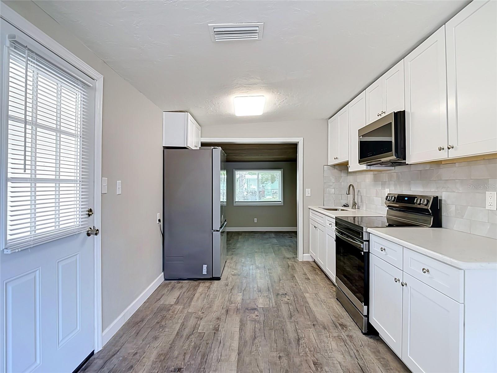 BROWN ACRES - Residential