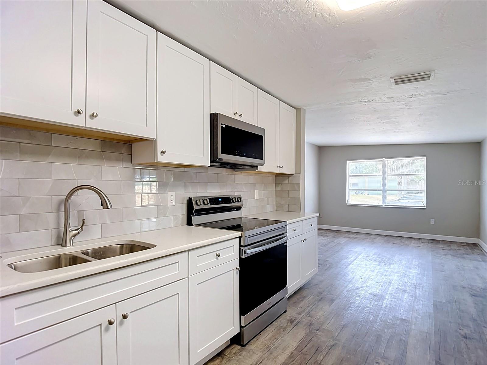 BROWN ACRES - Residential