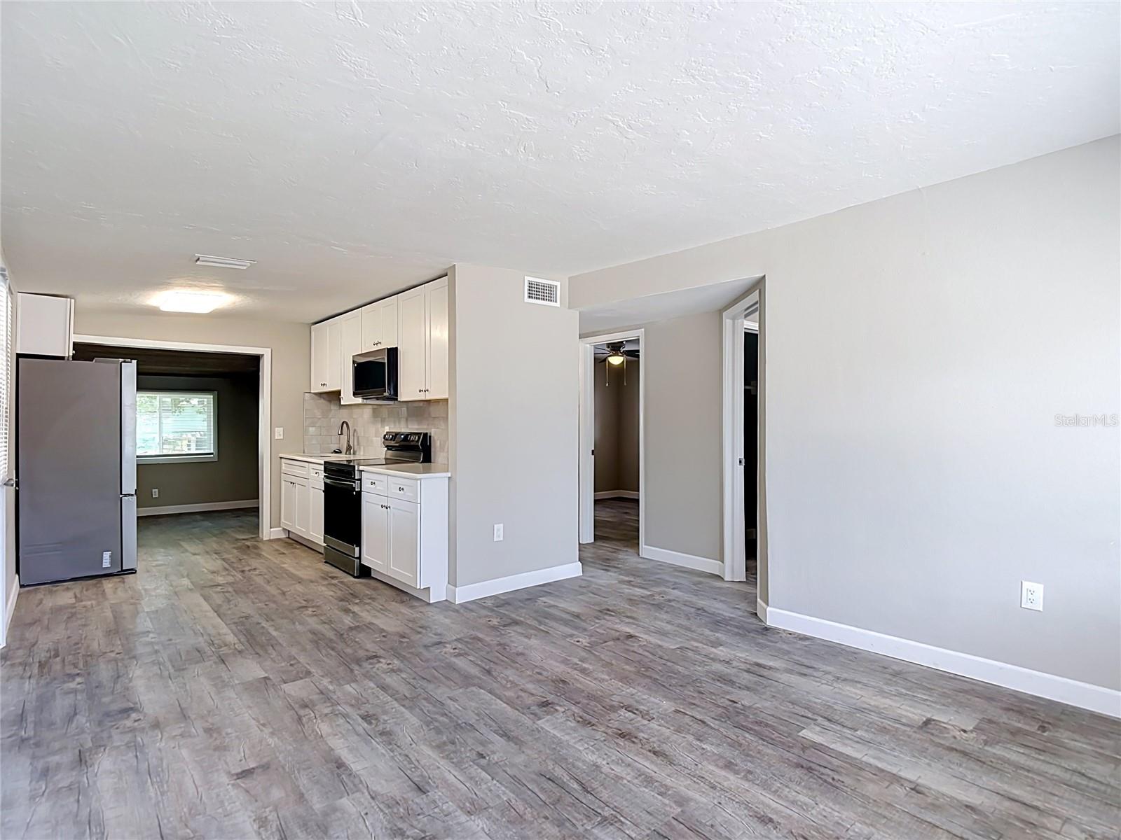 BROWN ACRES - Residential