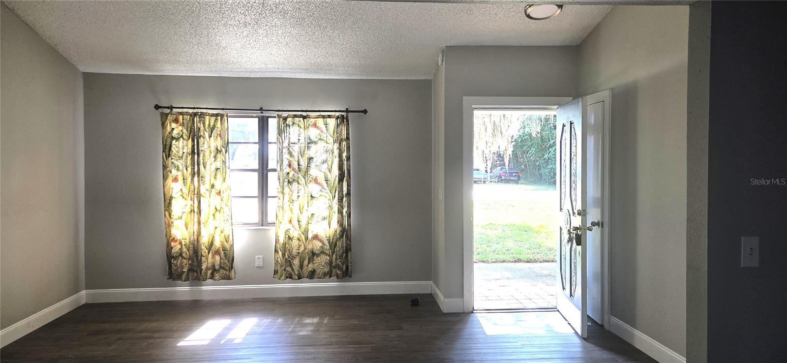SHADOW WOOD - Residential