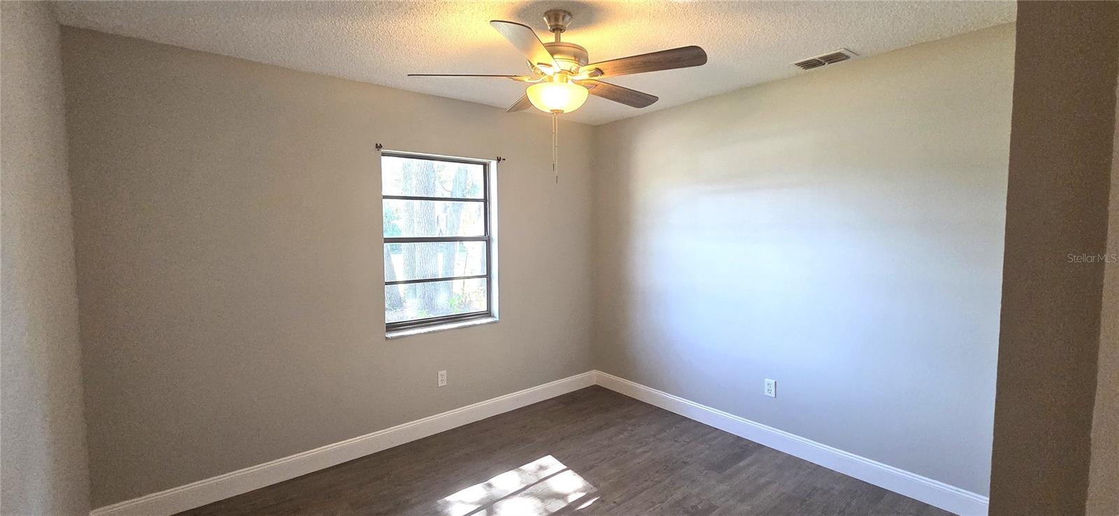SHADOW WOOD - Residential