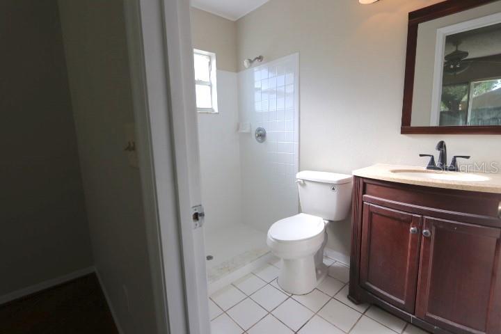 CITRUS OAKS - Residential Lease