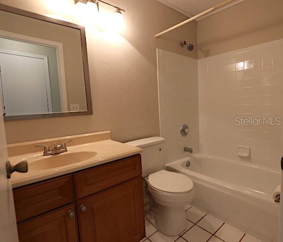 CITRUS OAKS - Residential Lease