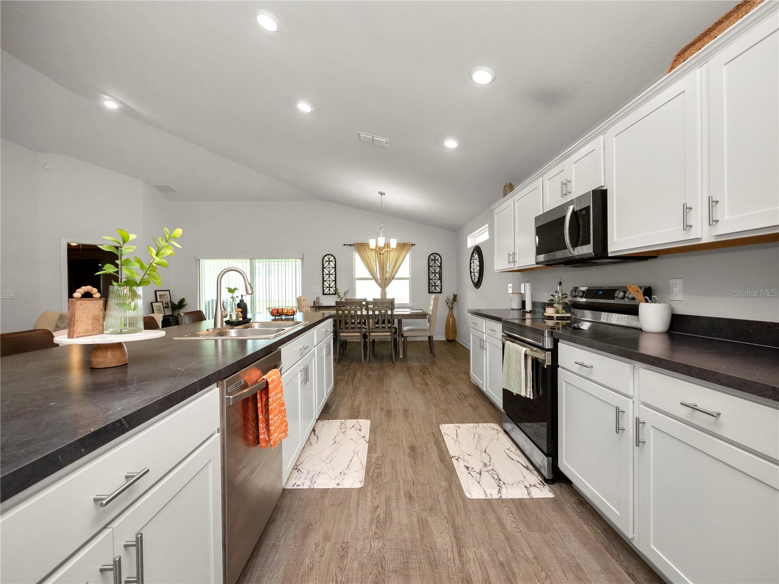 AUBURN COVE - Residential
