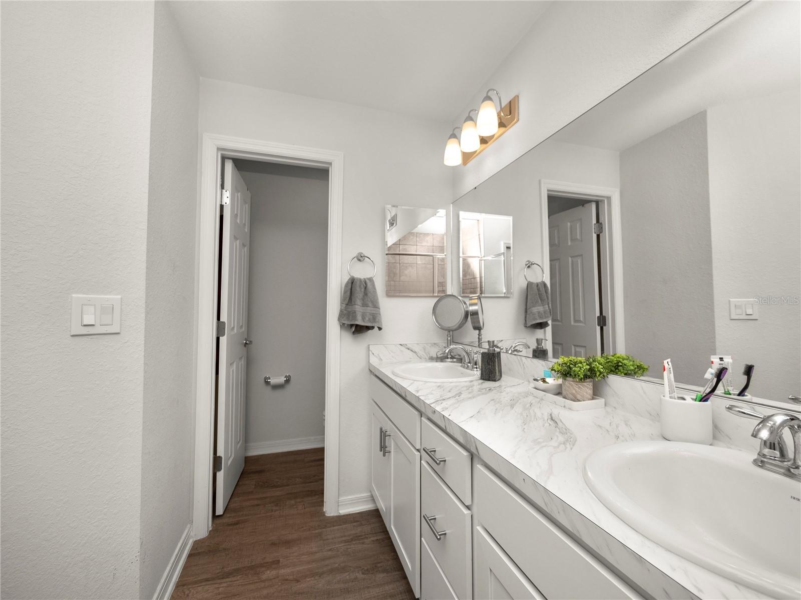 AUBURN COVE - Residential