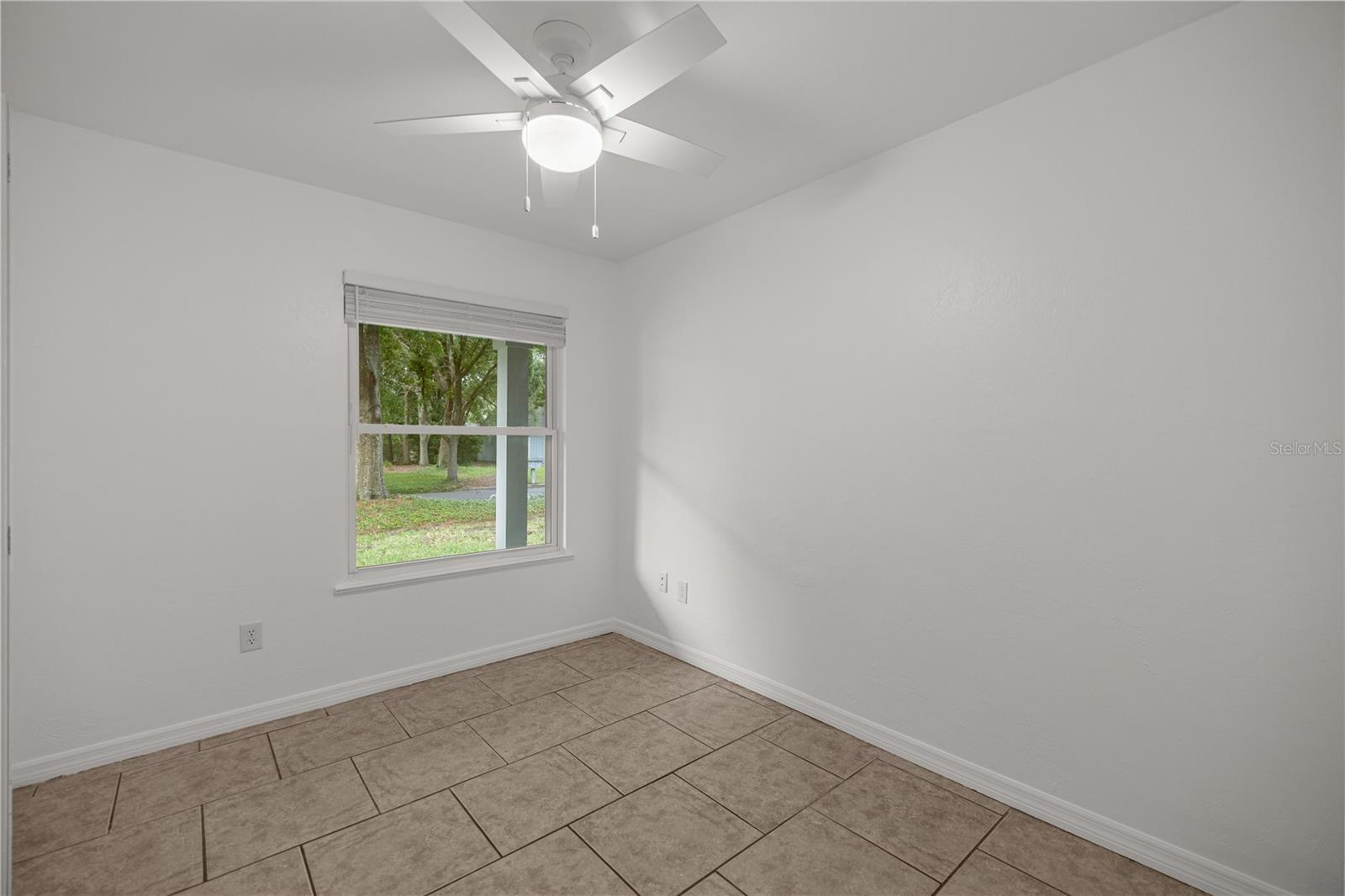 SPRINGTREE VI - Residential