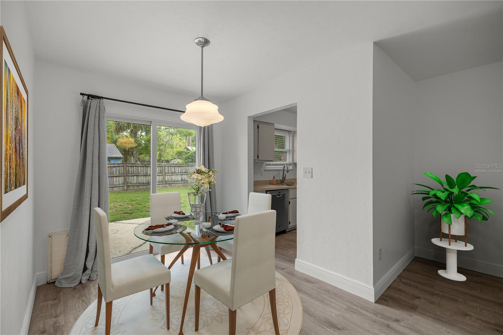 SPRINGTREE VI - Residential