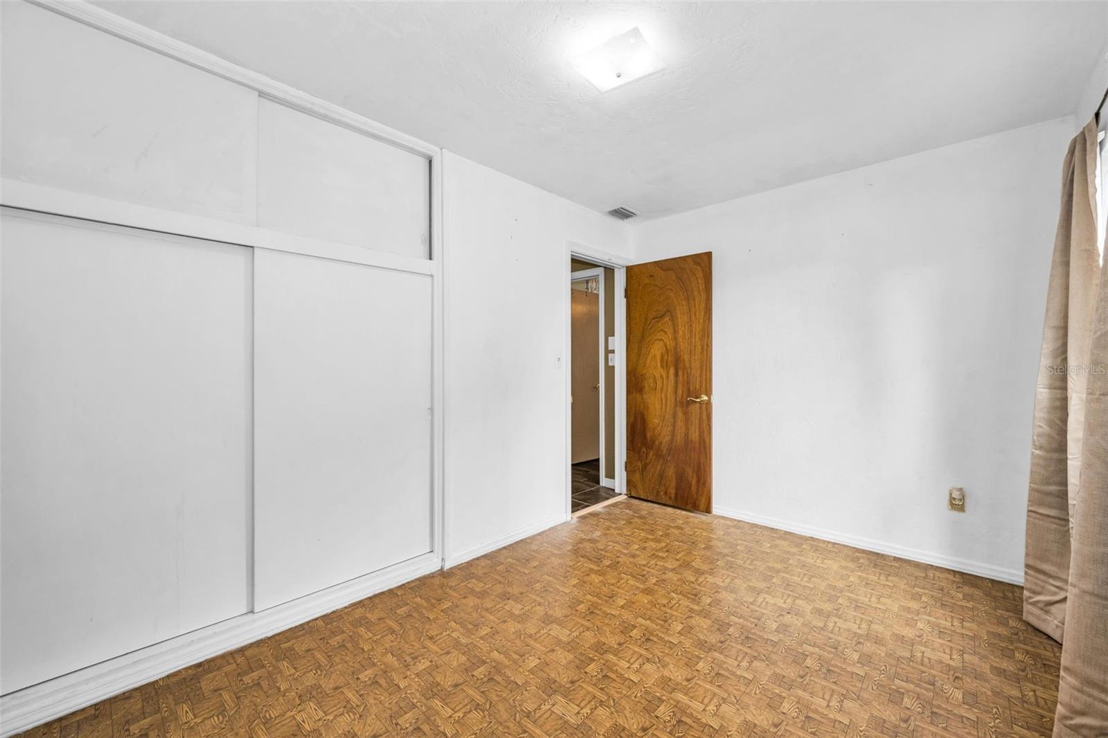 MEADOW LAWN 2ND ADD - Residential