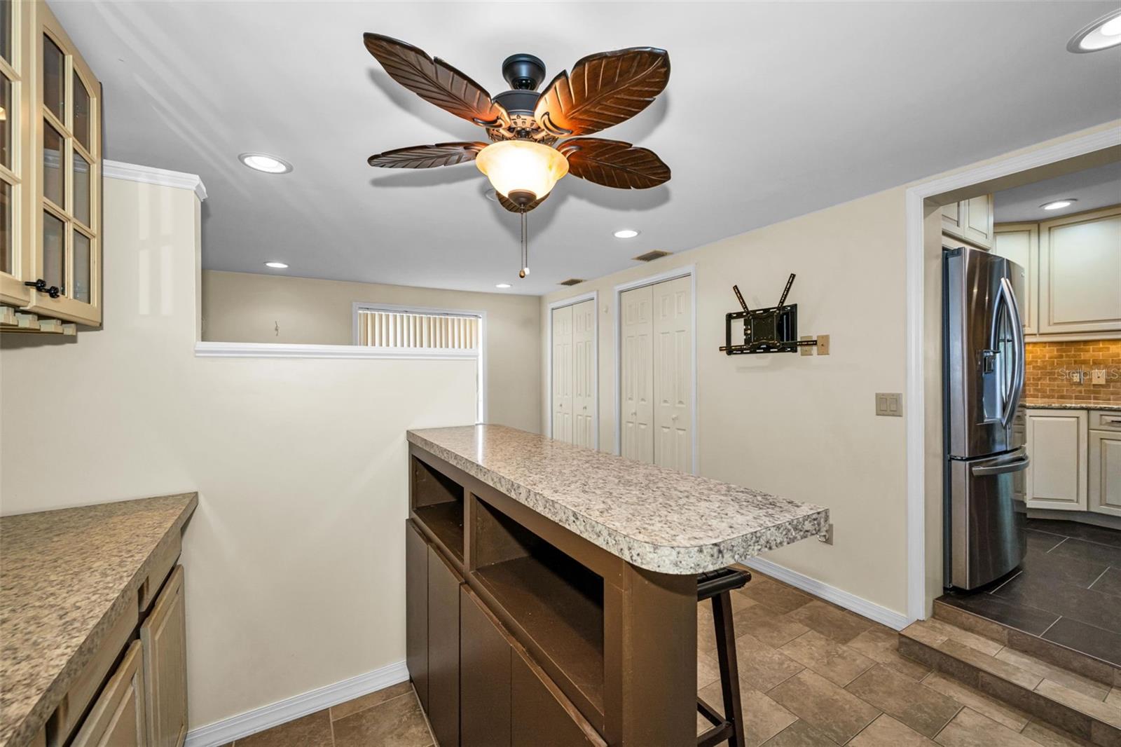 MEADOW LAWN 2ND ADD - Residential