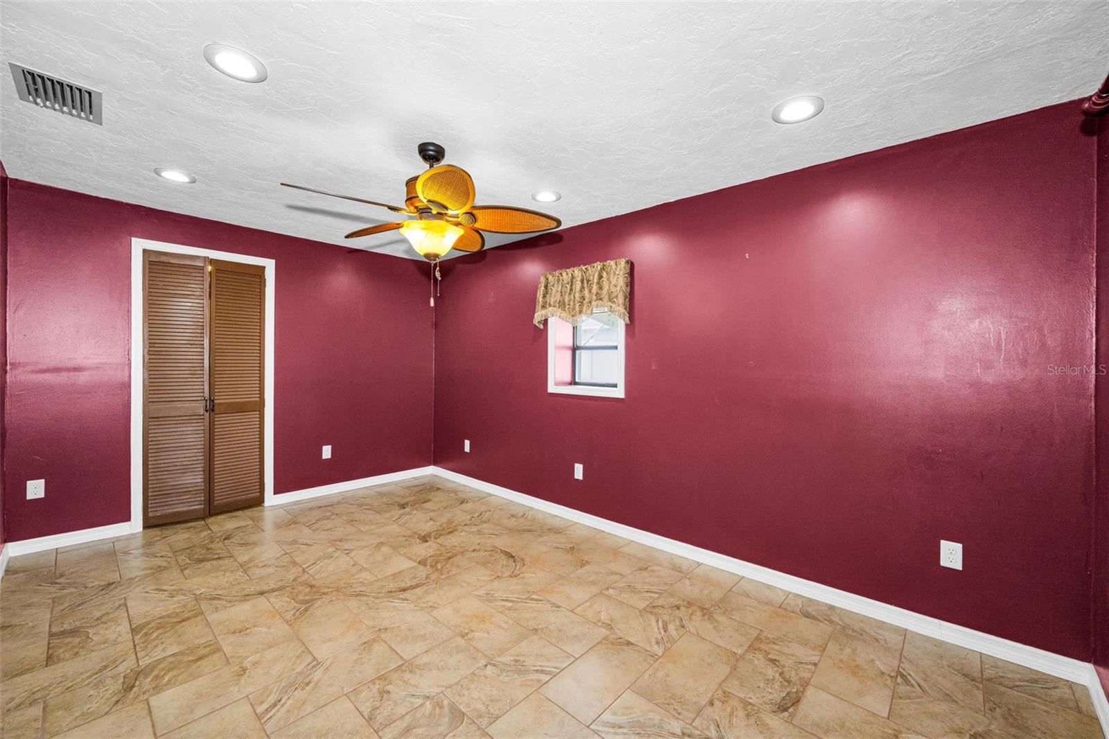 MEADOW LAWN 2ND ADD - Residential