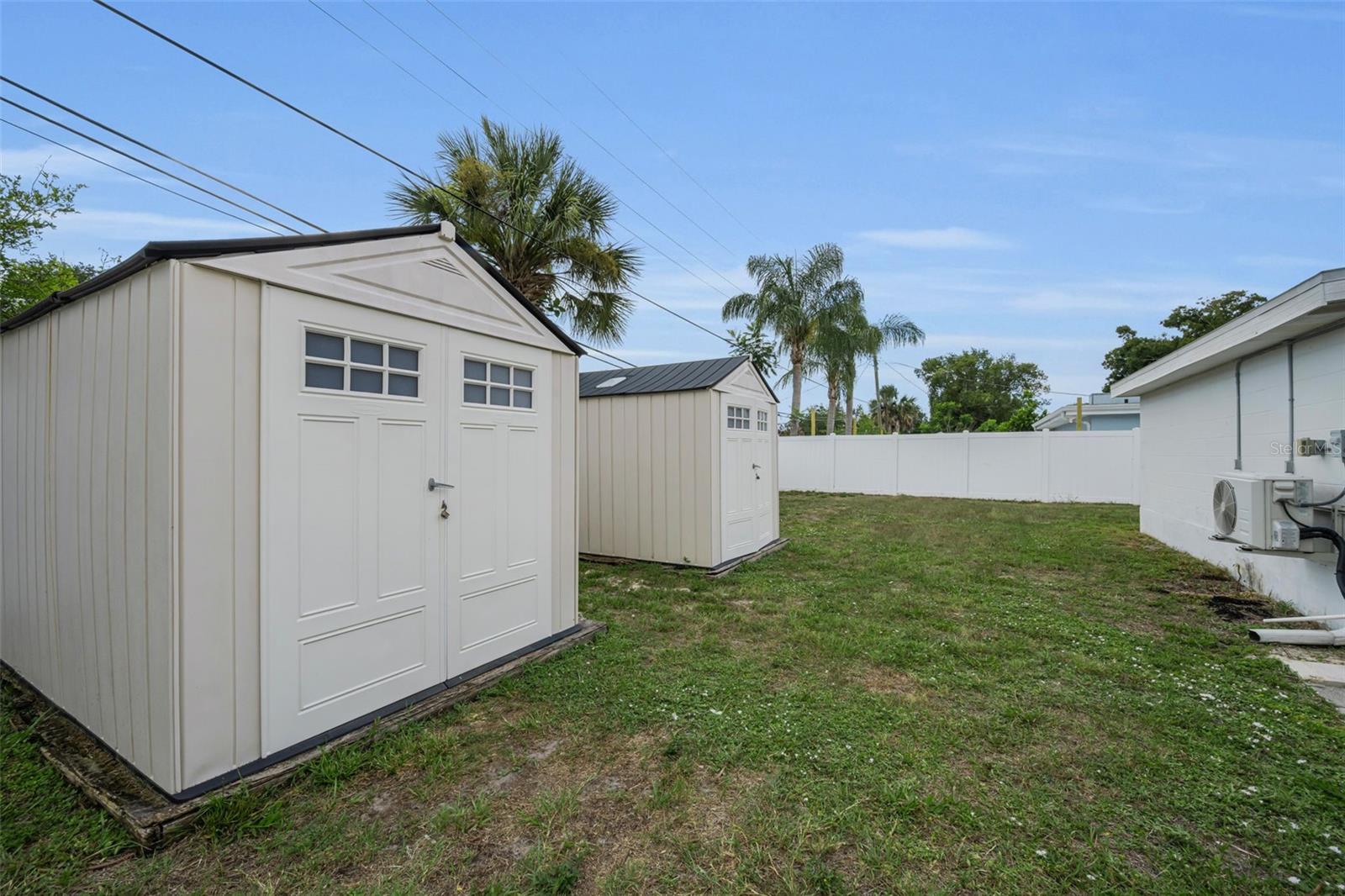 MEADOW LAWN 2ND ADD - Residential