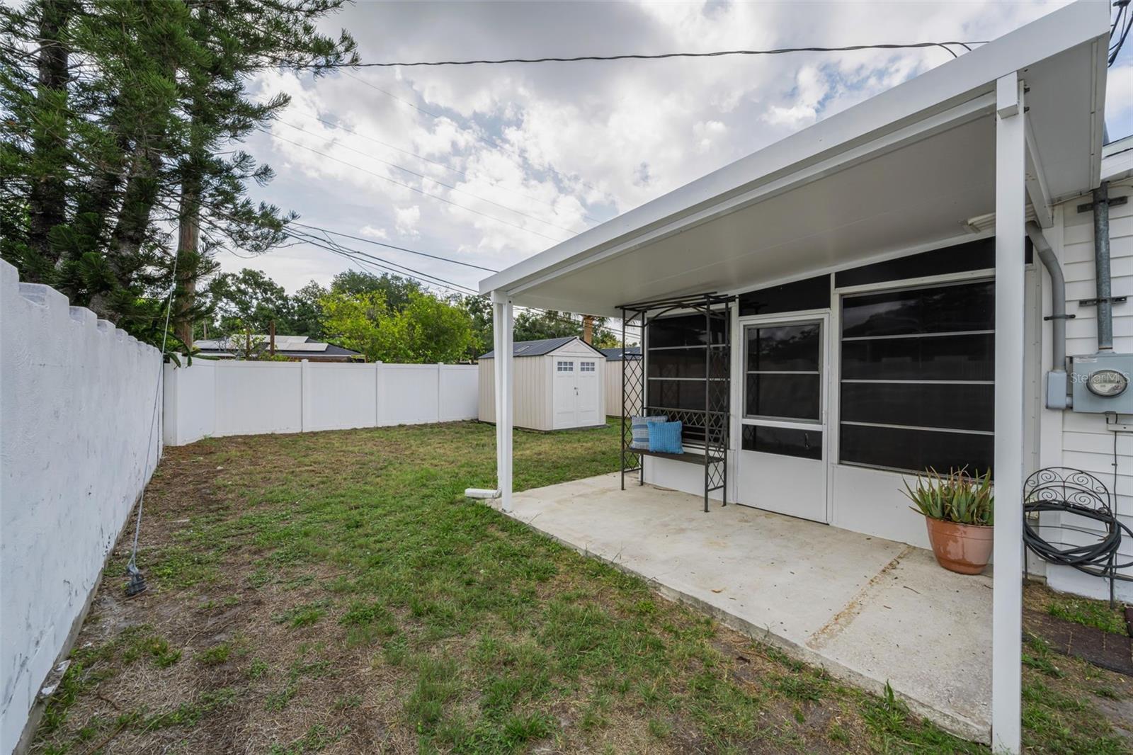 MEADOW LAWN 2ND ADD - Residential