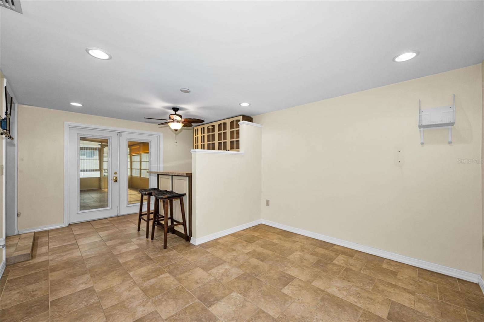 MEADOW LAWN 2ND ADD - Residential