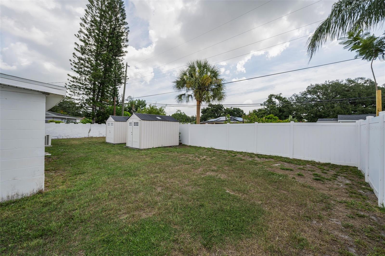 MEADOW LAWN 2ND ADD - Residential