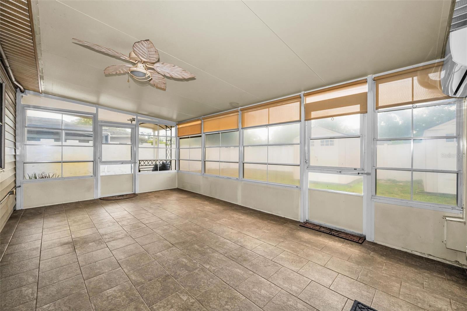 MEADOW LAWN 2ND ADD - Residential