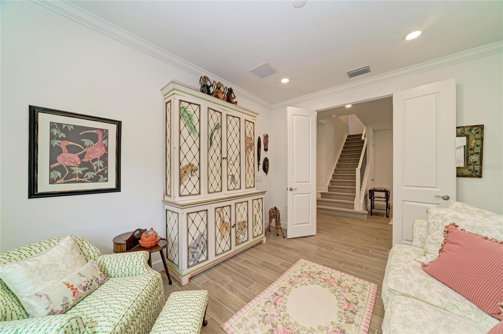 SAPPHIRE POINT PH IIIA - Residential