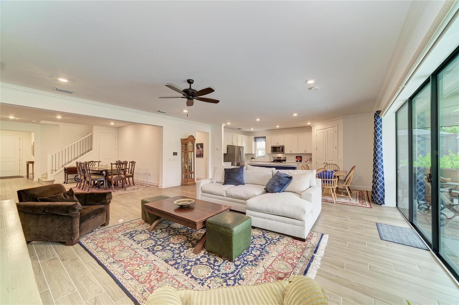 SAPPHIRE POINT PH IIIA - Residential