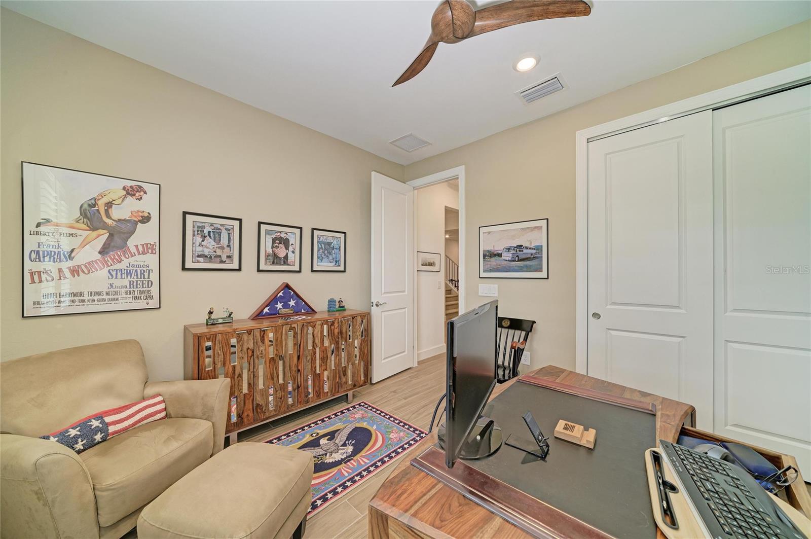 SAPPHIRE POINT PH IIIA - Residential