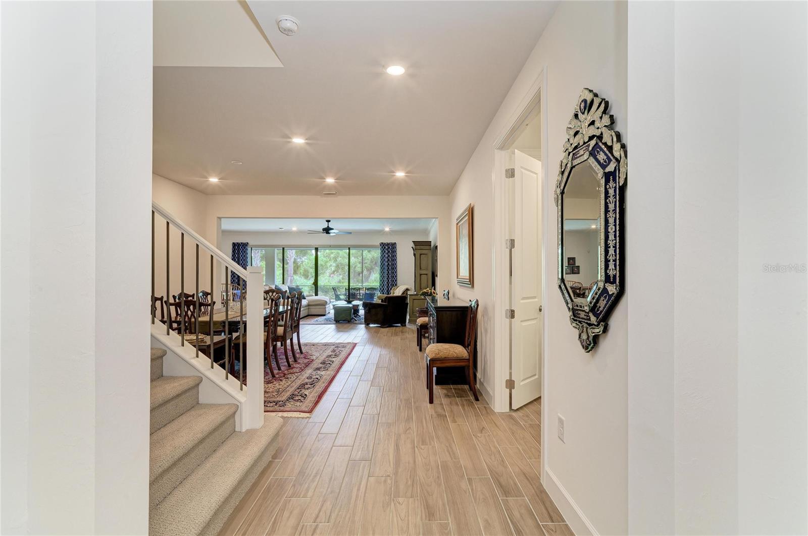 SAPPHIRE POINT PH IIIA - Residential