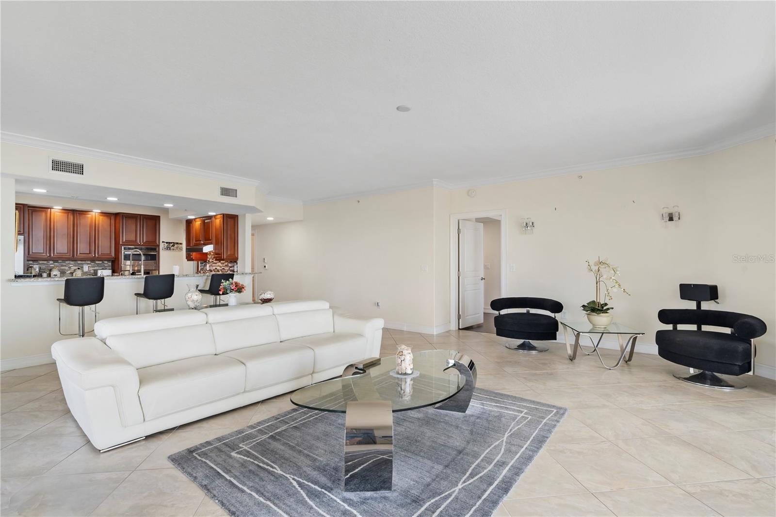 OCEANIQUE OCEANFRONT A CONDO - Residential