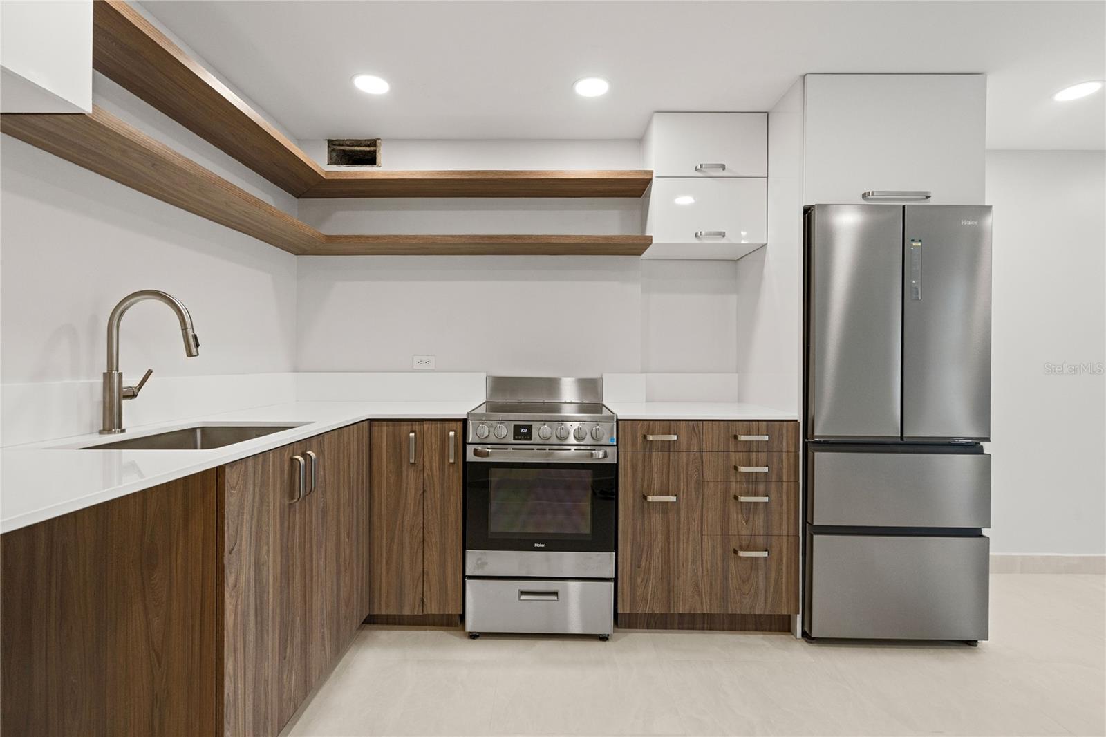 CONDADO AMBASSADOR - Residential