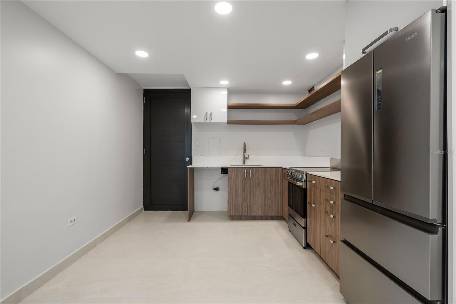CONDADO AMBASSADOR - Residential