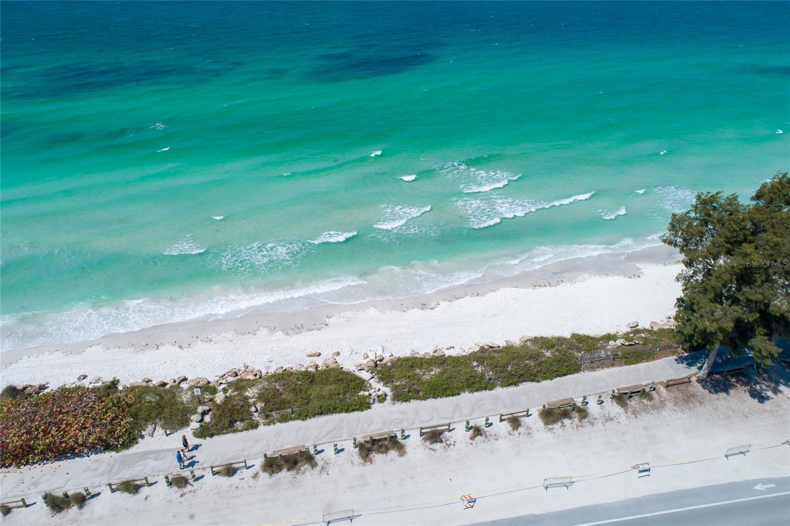 CORTEZ BEACH - Residential