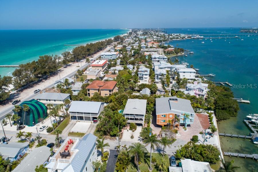 CORTEZ BEACH - Residential