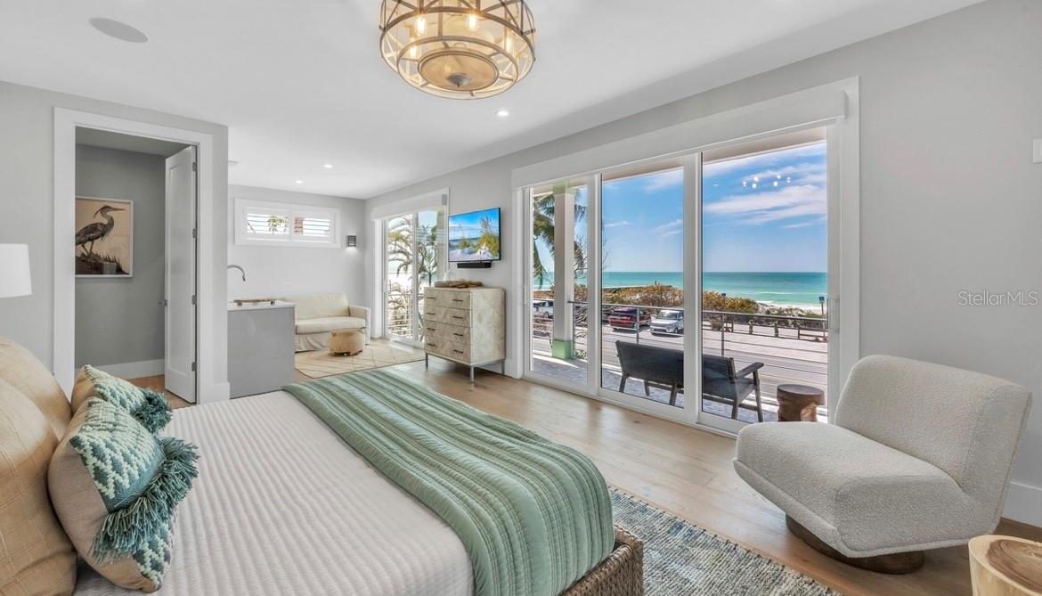 CORTEZ BEACH - Residential