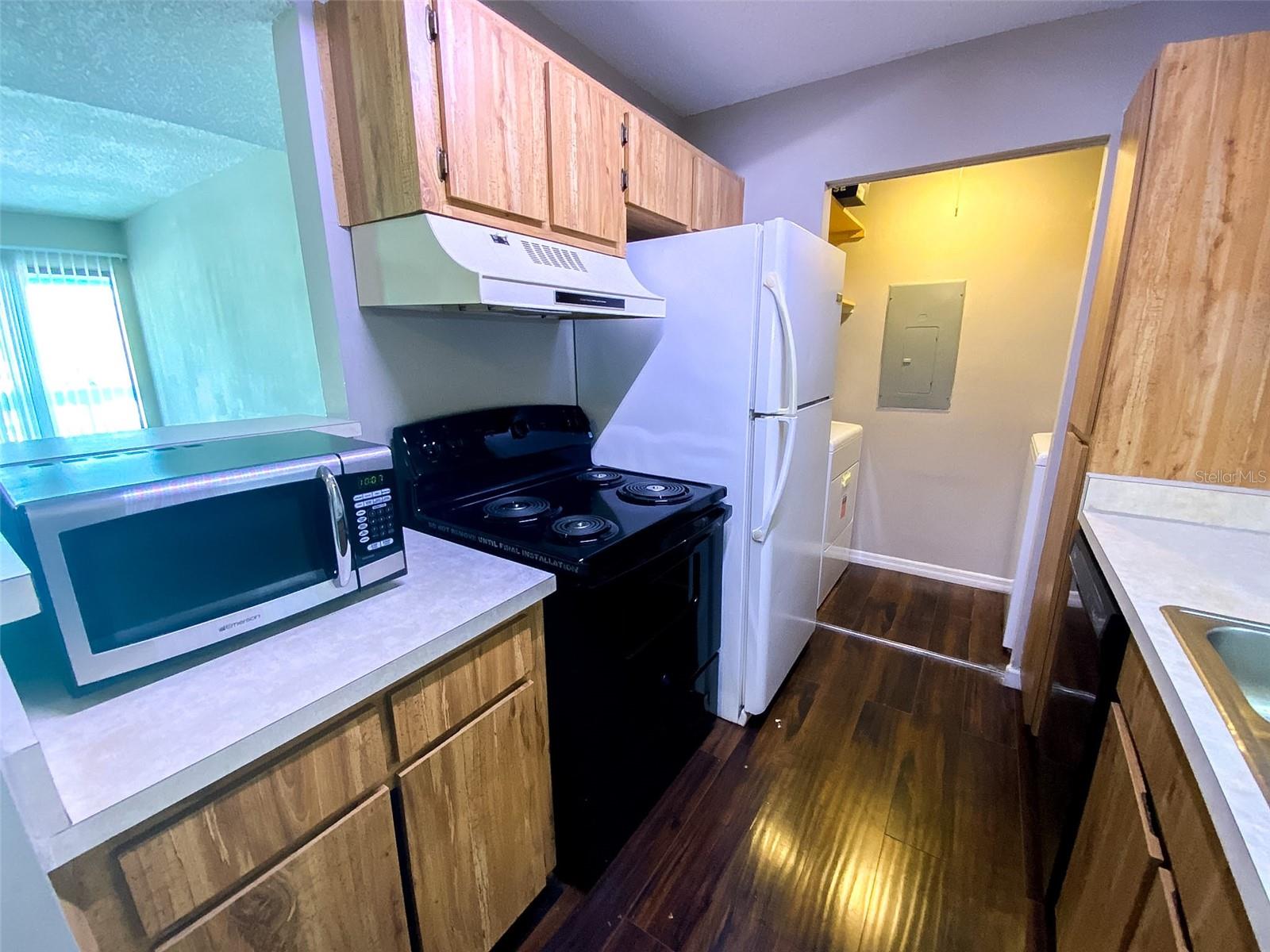 HARBOR CLUB CONDO - Residential Lease