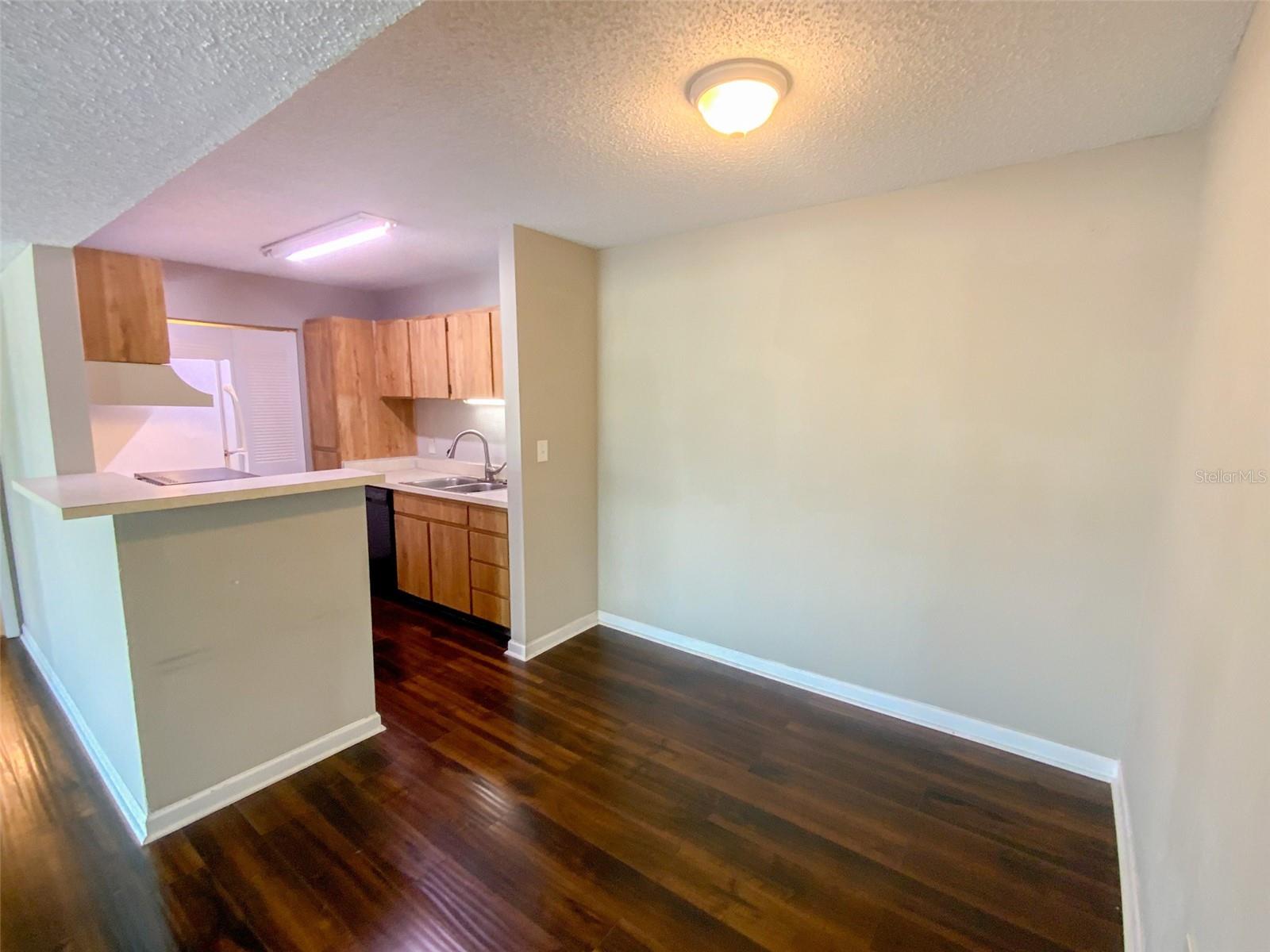 HARBOR CLUB CONDO - Residential Lease