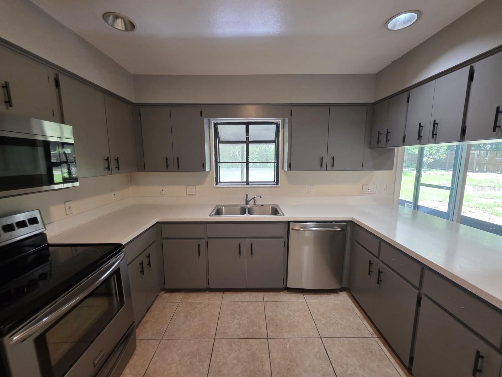 UNPLATTED - Residential Lease