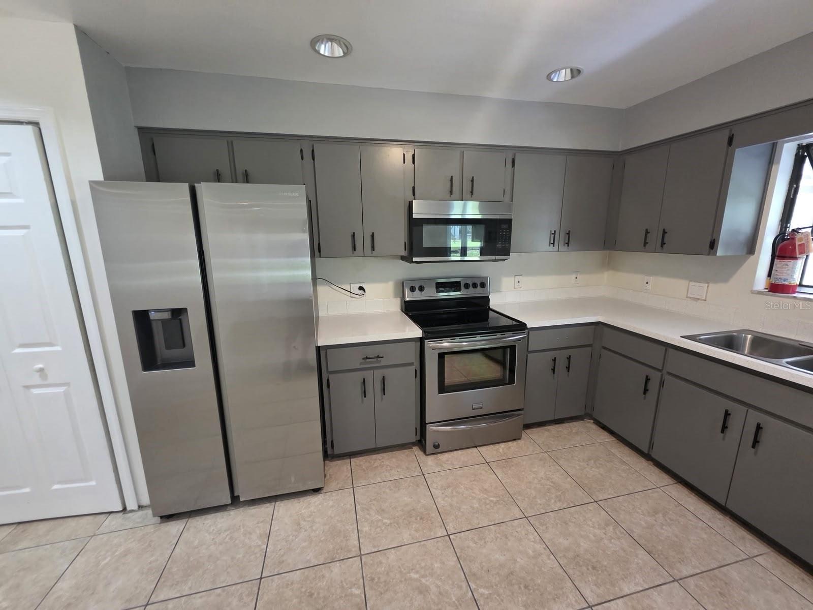 UNPLATTED - Residential Lease