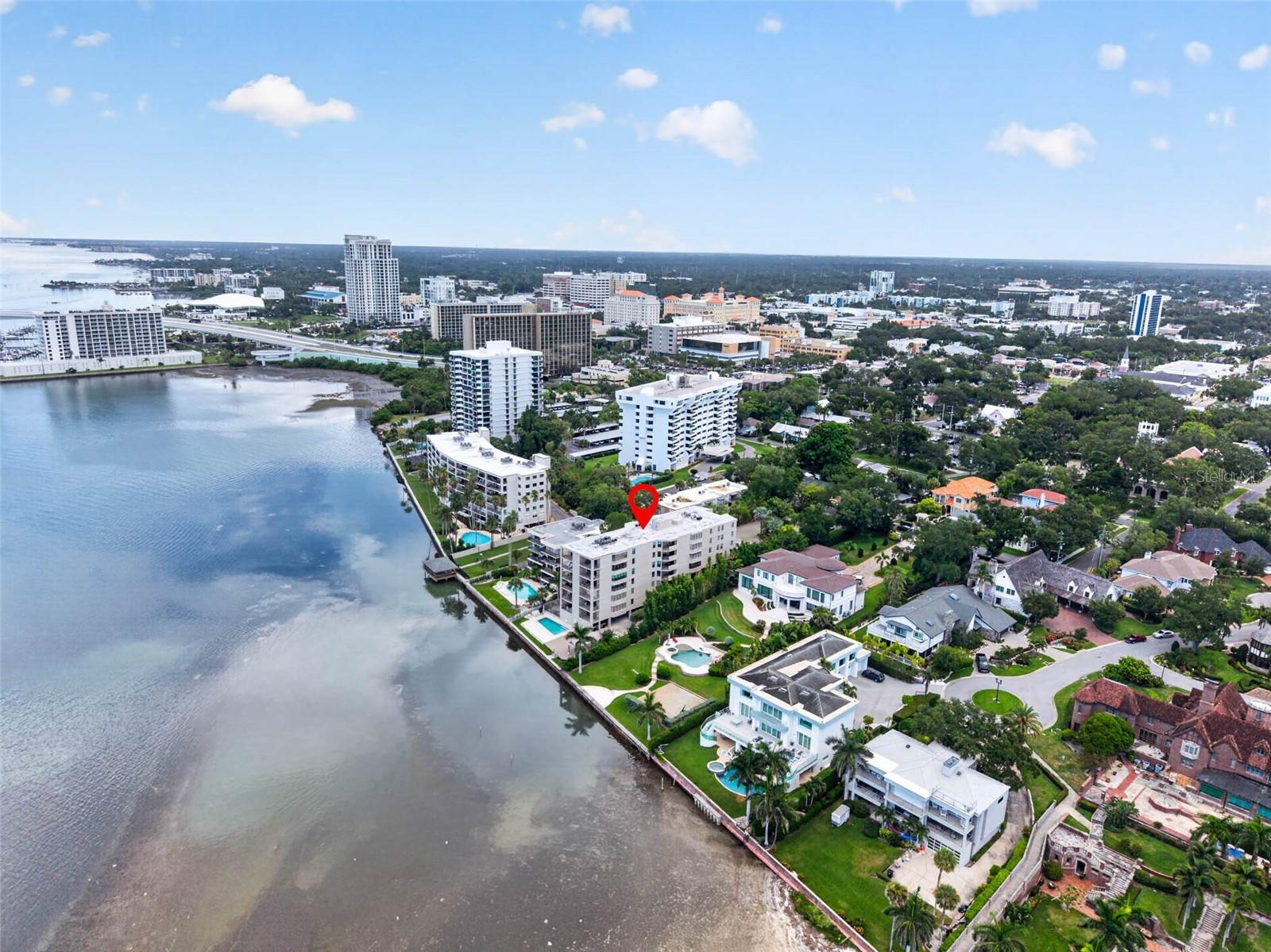 CAMELOT OAKS CONDO - Residential