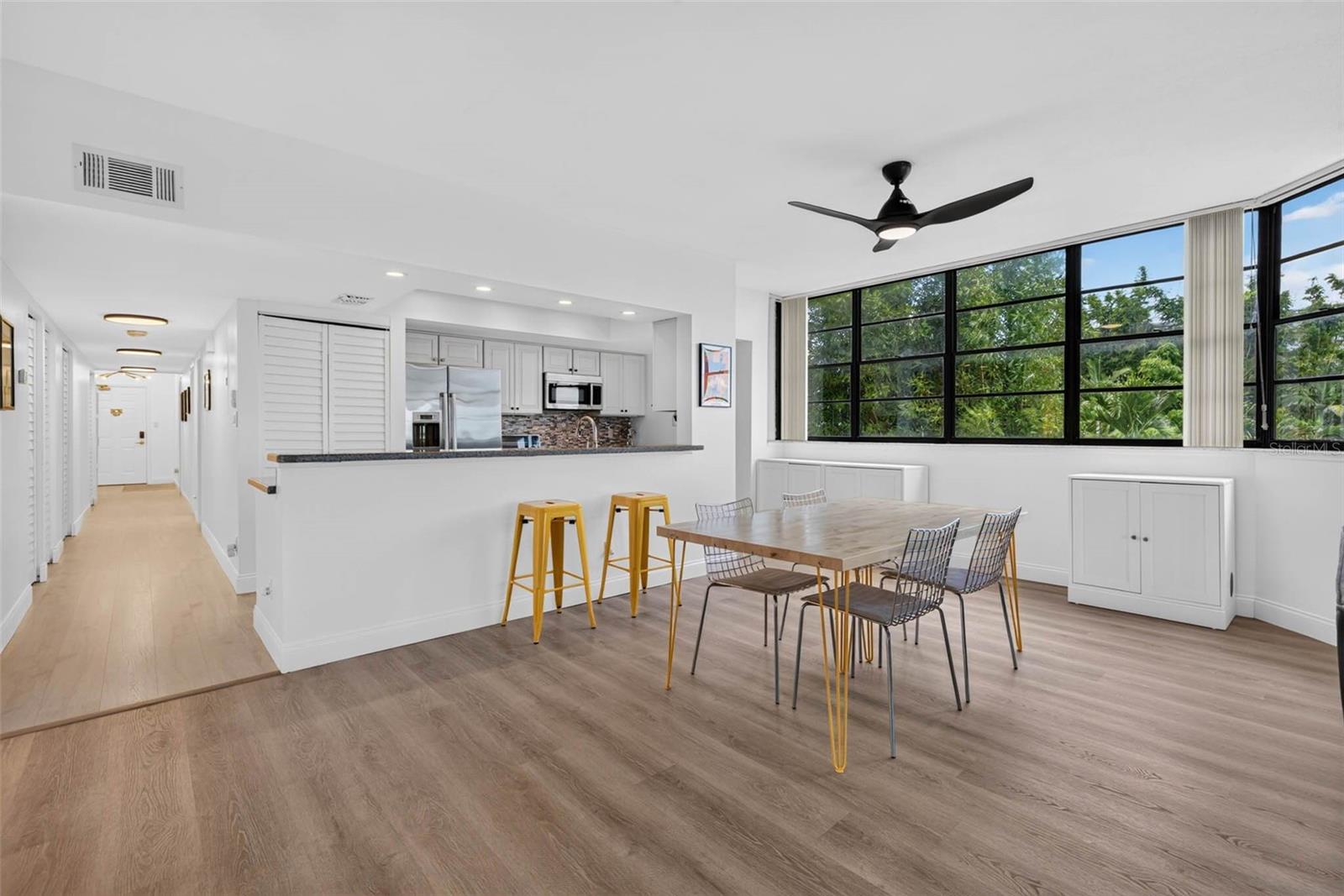 CAMELOT OAKS CONDO - Residential