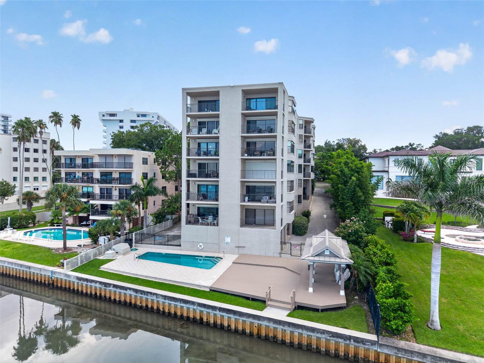 CAMELOT OAKS CONDO - Residential